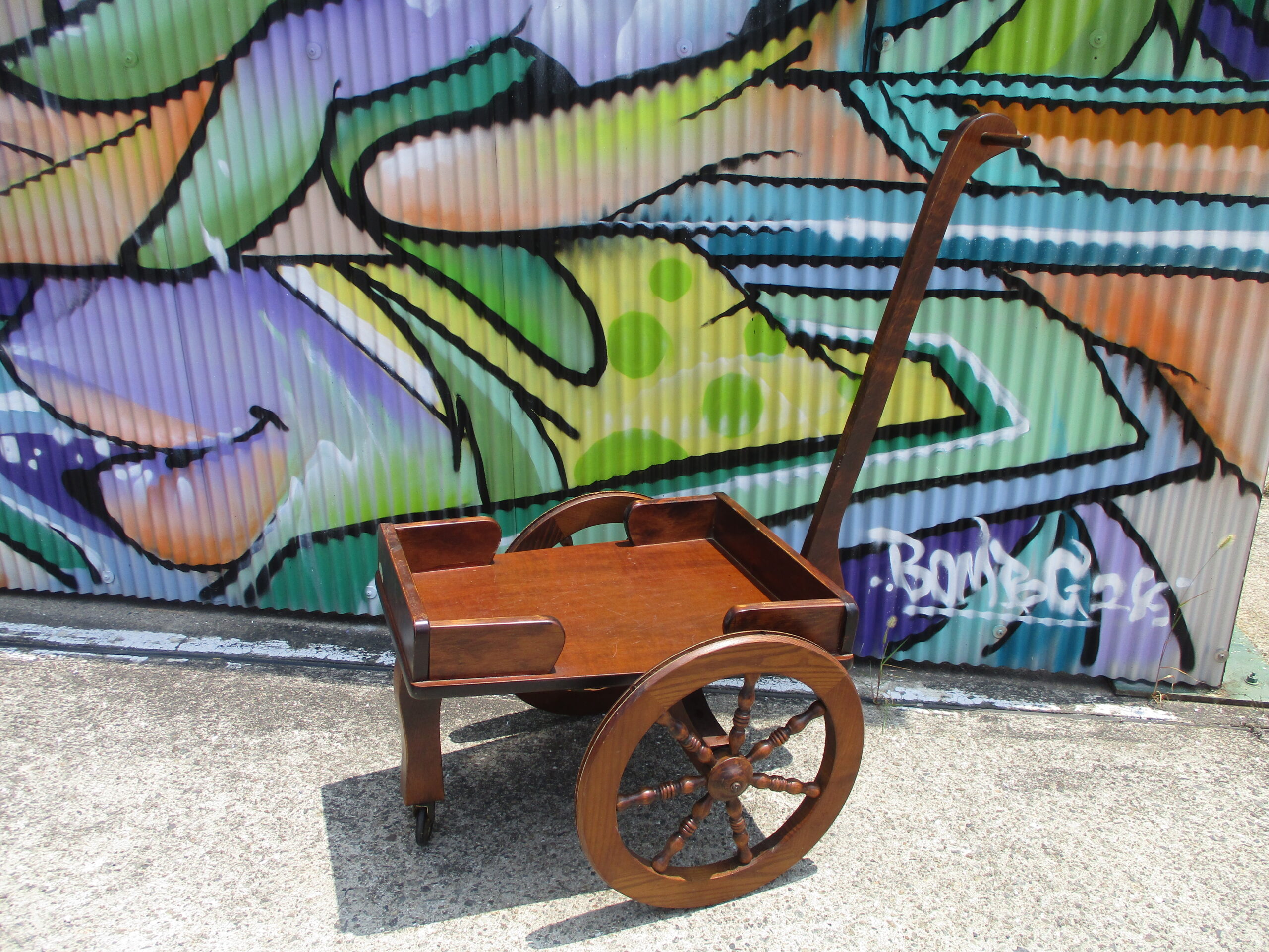 Made in ITALY　Demain 木製　馬車　花台　フラワースタンド
