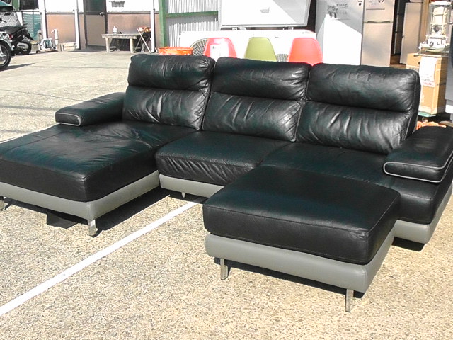 大塚家具　IDC　本革sofa＋オットマン付