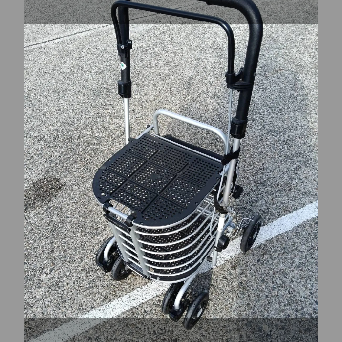 島製作所 シルバーカー　歩行補助　買い物♪