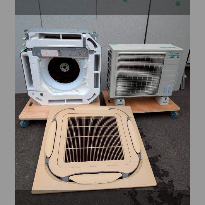 ダイキン　業務用エアコン　リモコン付　3馬力　天井カセット形