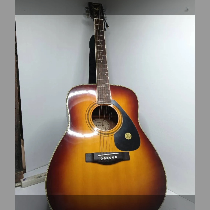 YAMAHA アコースティックギター