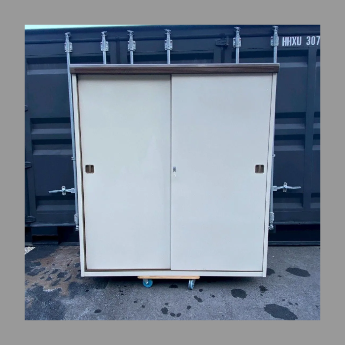 イナバ物置 スリムマン 鍵有　美品